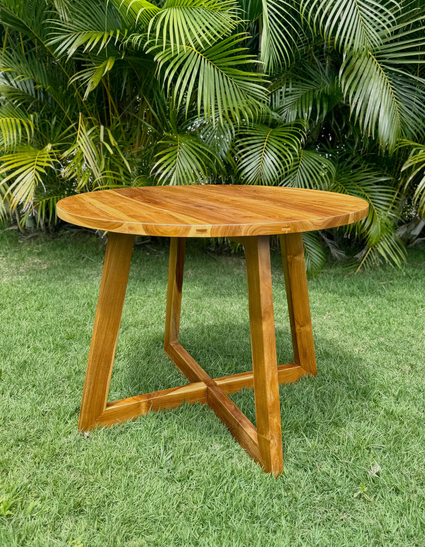 Round Teak Dining Table